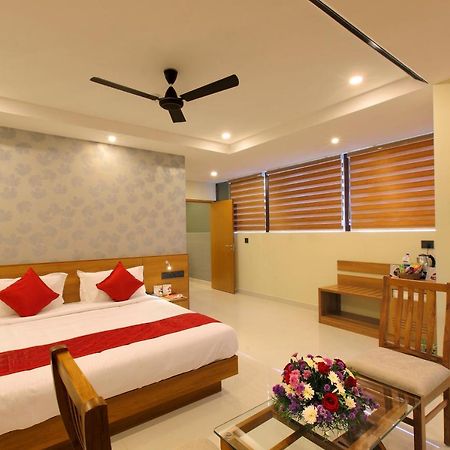Hotel Novark Munnar Kallar Vattiyar エクステリア 写真