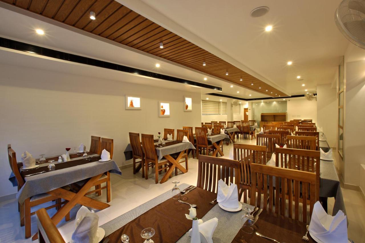 Hotel Novark Munnar Kallar Vattiyar エクステリア 写真