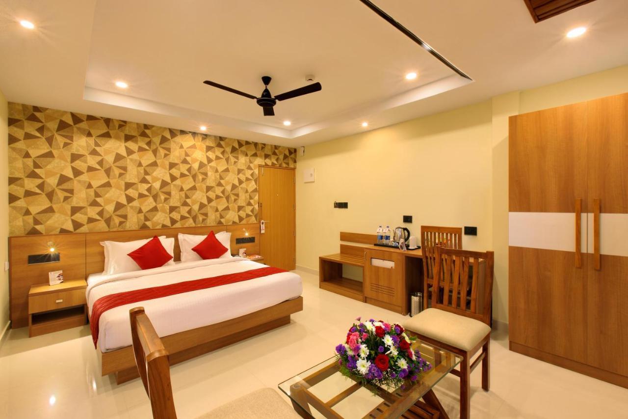 Hotel Novark Munnar Kallar Vattiyar エクステリア 写真